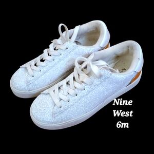 Women’s White on White Glitter Bling Sneakers Nine West Size 6M Fairycore Boho